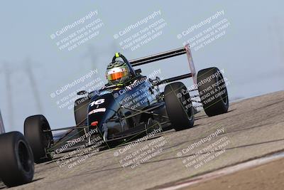 media/Oct-26-2025-CalClub SCCA (Sun) [[8ce1e69566]]/Group 3/Grapevine/